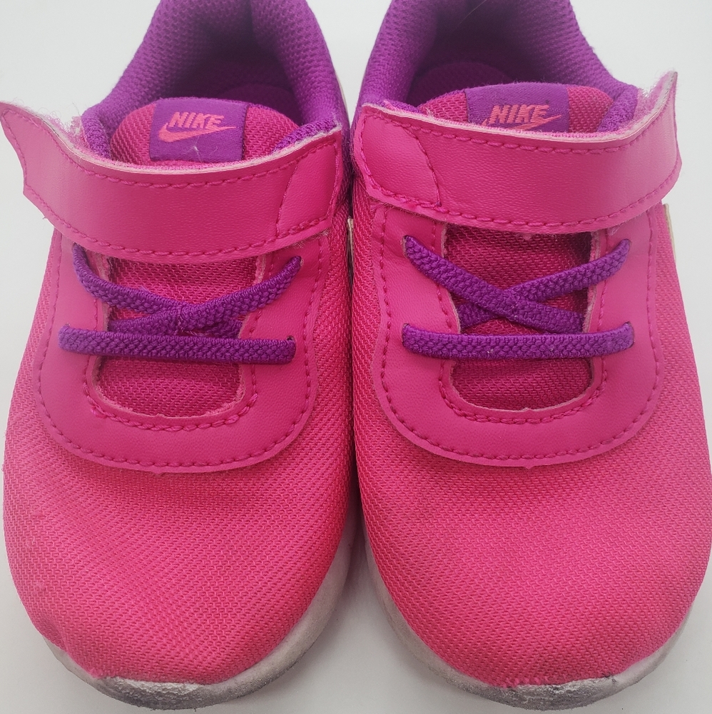 Toddler Girls Nike shoes Toddler 7C